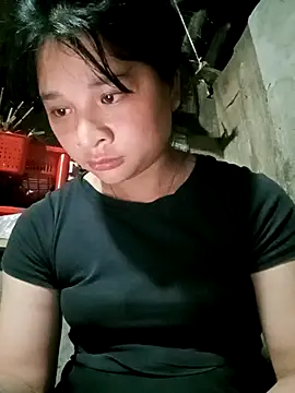 Linbi135 online show from April 2026 10:32:02 PM