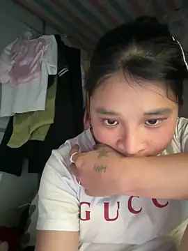 Linbi135 online show from April 2026 10:40:01 AM