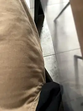 Lopochow online show from October 2025 03:02:02 PM