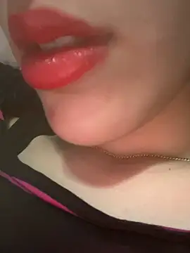 Mimisixo online show from April 2026 11:16:01 PM