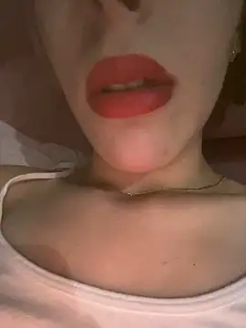 Mimisixo online show from September 2025 10:53:01 PM