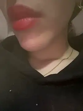 Mimisixo online show from April 2026 02:22:01 PM