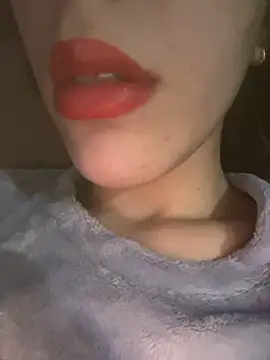 Mimisixo online show from November 2025 06:30:01 PM