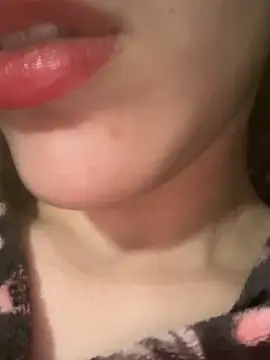 Mimisixo online show from February 2026 11:05:02 PM