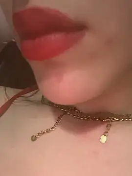 Mimisixo online show from May 2026 01:56:01 AM