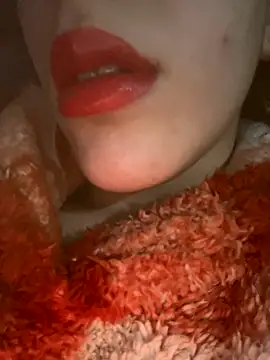 Mimisixo online show from December 2025 11:15:02 PM