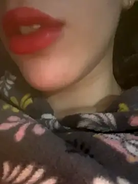 Mimisixo online show from November 2025 04:08:01 PM