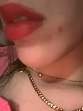 Mimisixo online show from May 2026 04:04:02 PM