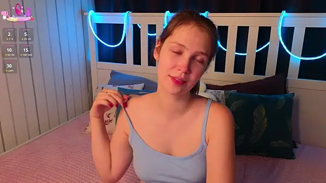 Snapshot of BeatrixCarIeton chatting on November 2025 07:14:01 PM BeatrixCarIeton online show from November 2025 07:14:01 PM