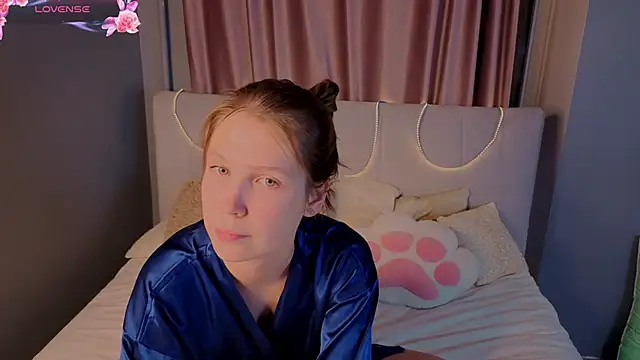 BeatrixCarIeton online show from September 2025 09:36:02 PM