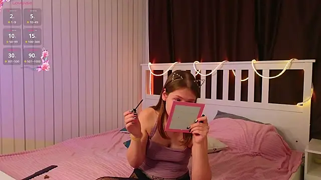 Snapshot of BeatrixCarIeton chatting on December 2025 07:24:02 PM BeatrixCarIeton online show from December 2025 07:24:02 PM