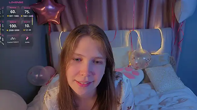 BeatrixCarIeton online show from October 2025 07:04:01 PM