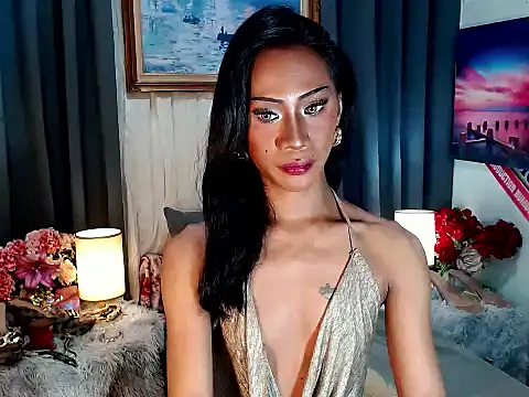 sassylatina online show from September 2025 02:50:01 PM