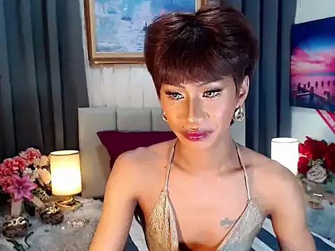 sassylatina online show from October 2025 02:40:01 PM