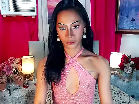 sassylatina online show from November 2025 04:50:02 PM