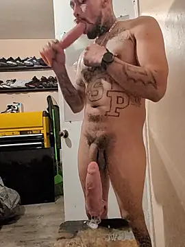 Cnutt310 online show from March 2026 03:59:02 AM