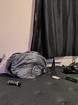 Cnutt310 online show from February 2026 07:33:02 AM