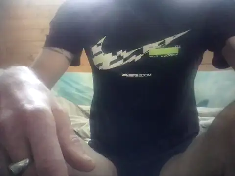 AmnesicEminence online show from December 2025 09:41:01 AM