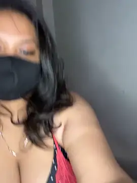 Momita-1 online show from October 2025 07:21:01 PM