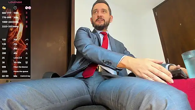 Snapshot of KarlBoss1 chatting on October 2025 01:23:02 PM KarlBoss1 online show from October 2025 01:23:02 PM