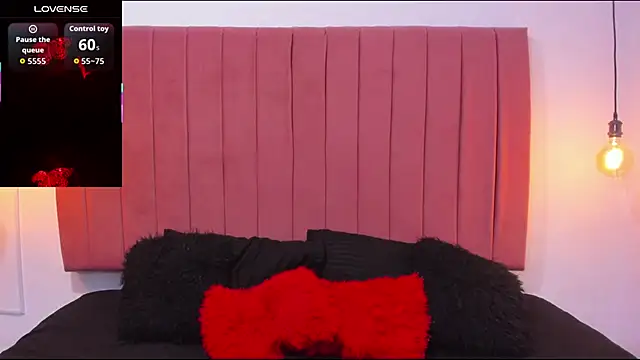 ana foxi online show from December 2025 10:25:01 PM