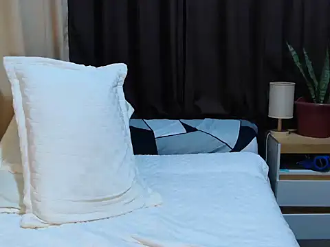 cumwhat me online show from April 2026 07:39:02 PM