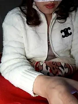 Snapshot of Ariana-Vy chatting on January 2026 03:08:01 PM Ariana-Vy online show from January 2026 03:08:01 PM