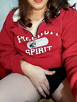 Snapshot of Ariana-Vy chatting on February 2026 06:28:02 PM Ariana-Vy online show from February 2026 06:28:02 PM