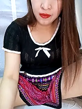 Snapshot of Ariana-Vy chatting on December 2025 01:00:01 AM Ariana-Vy online show from December 2025 01:00:01 AM