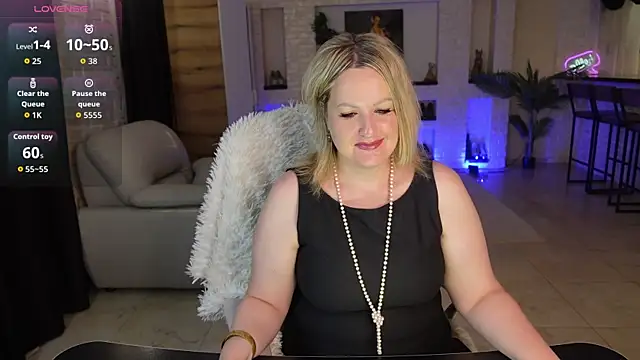MariemLui online show from July 2026 02:28:02 PM