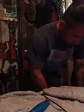 Twoslipperywhenwett online show from November 2025 08:56:02 PM