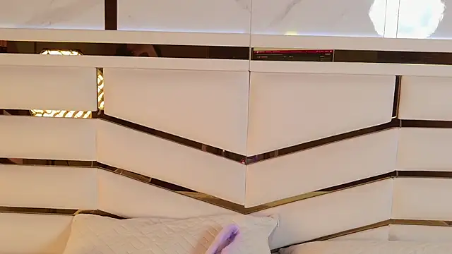 ambar rosse25 online show from December 2025 11:34:02 AM