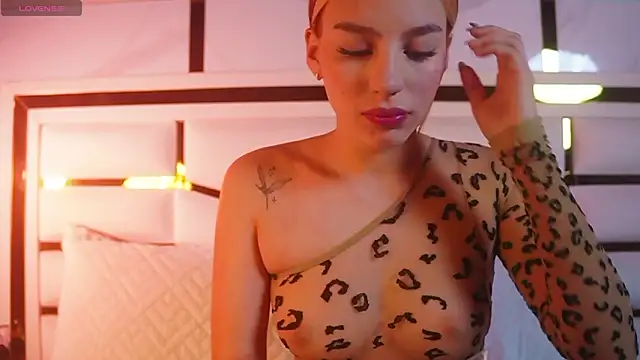 ambar rosse25 online show from February 2026 11:48:01 AM