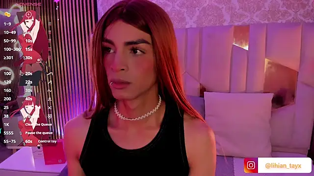 Snapshot of LIHIAN_TAY chatting on November 2025 03:33:02 AM LIHIAN TAY online show from November 2025 03:33:02 AM