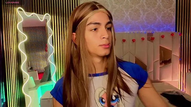 LIHIAN TAY online show from March 2026 11:44:02 AM