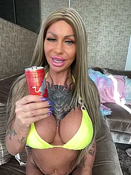 dutchbarbie online show from April 2026 04:25:01 PM