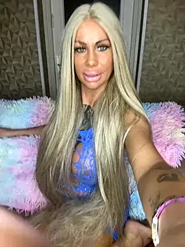 Snapshot of dutchbarbie chatting on October 2025 11:50:02 PM dutchbarbie online show from October 2025 11:50:02 PM