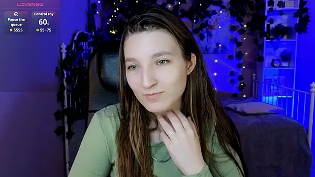 Mia Myles online show from February 2026 10:23:02 AM