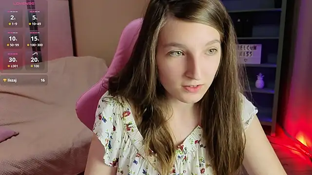 Snapshot of Mia_Myles chatting on October 2025 10:17:01 AM Mia Myles online show from October 2025 10:17:01 AM
