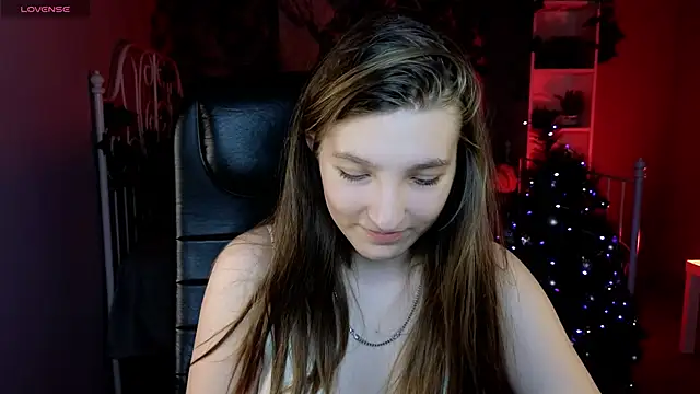 Mia Myles online show from December 2025 10:28:02 AM