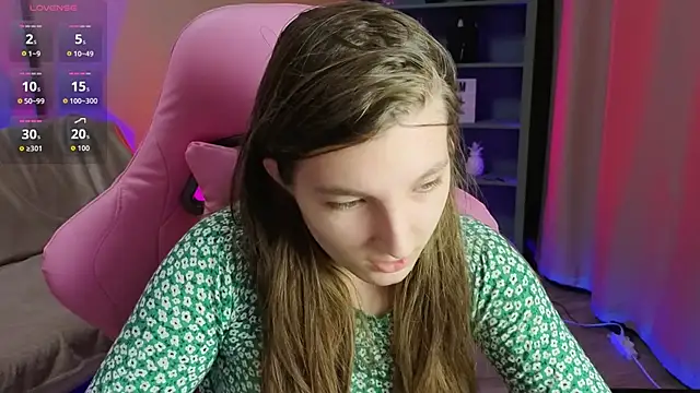 Mia Myles online show from November 2025 10:19:01 AM