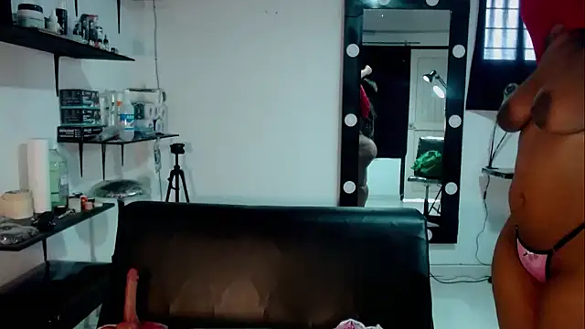 Sam Blue online show from October 2025 01:10:02 PM