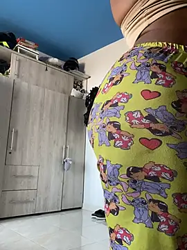 Sam Blue online show from April 2026 04:32:01 PM