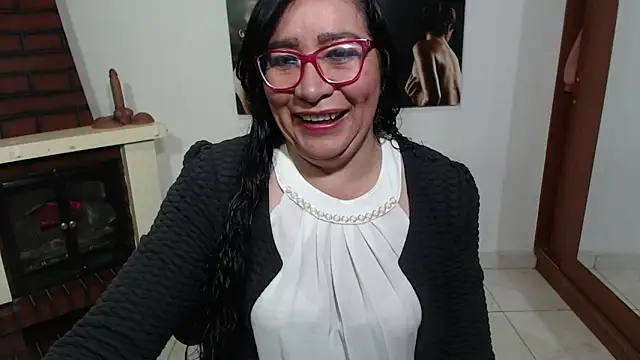 Grace mature milf online show from September 2025 10:36:02 AM