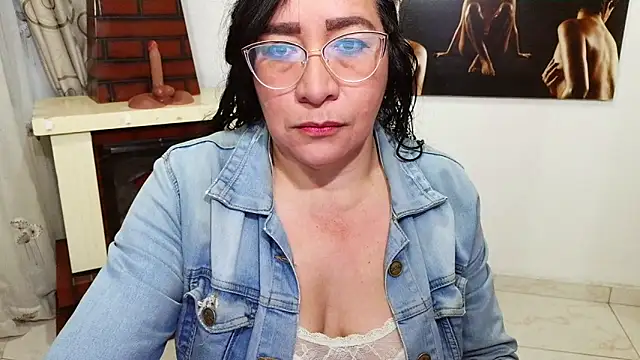 Grace mature milf online show from November 2025 10:49:02 AM