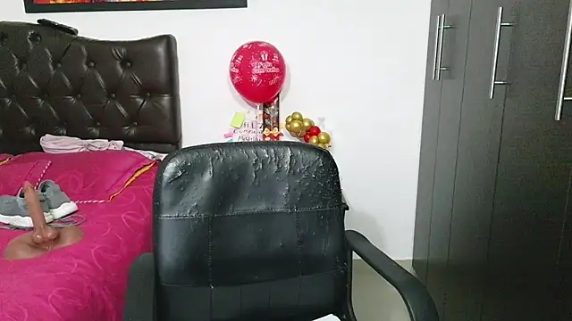 Grace mature milf online show from May 2026 11:27:01 AM