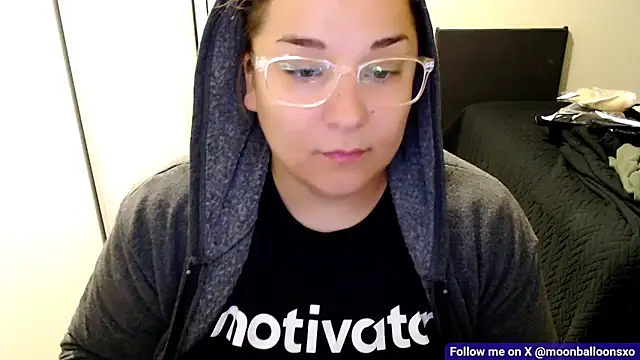 MoonBalloons online show from November 2025 07:13:01 AM