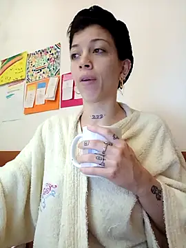 Paula Alameda online show from October 2025 09:10:02 AM