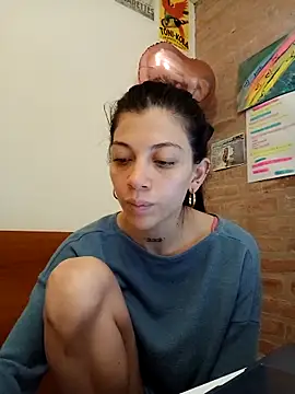 Paula Alameda online show from September 2025 07:52:02 PM