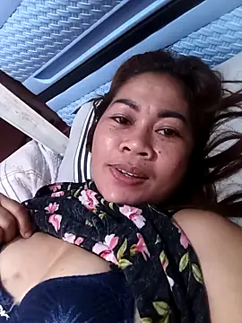 sexybitch 02 online show from April 2026 11:33:01 AM